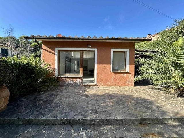 Casa indipendente in vendita a Portoferraio LI
