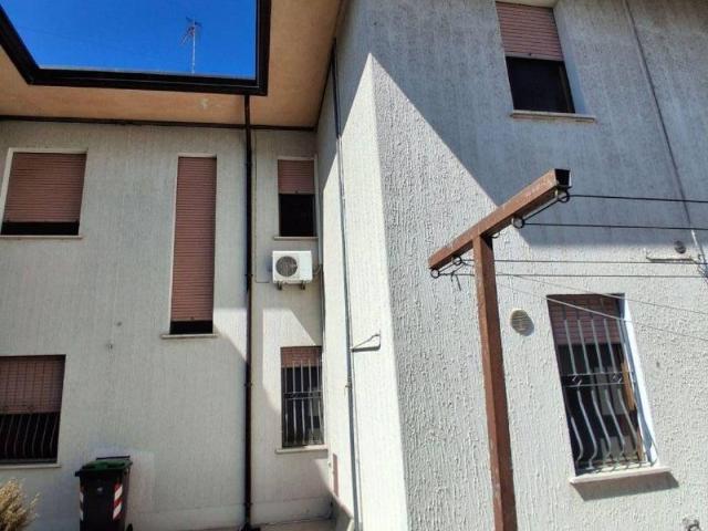 Casa indipendente in vendita a Portomaggiore FE