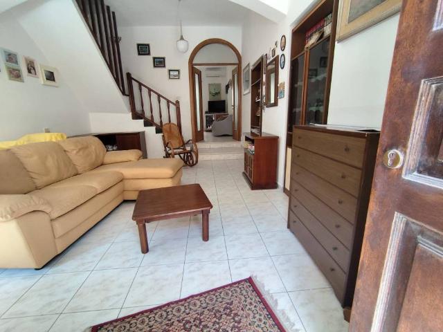 Casa indipendente in vendita a Portoscuso CI