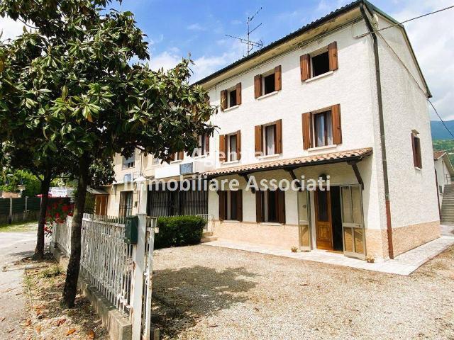 Casa indipendente in vendita a Possagno TV