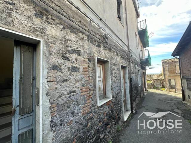 Casa indipendente in vendita a Paternò CT