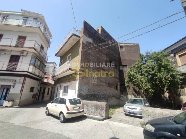 Casa indipendente in vendita a Paternò CT