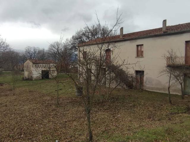 Casa indipendente in vendita a Paterno PZ