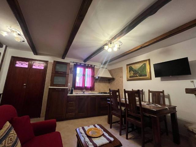Casa indipendente in vendita a Pattada SS