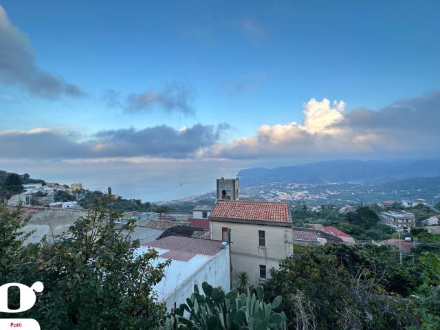 Casa indipendente in vendita a Patti