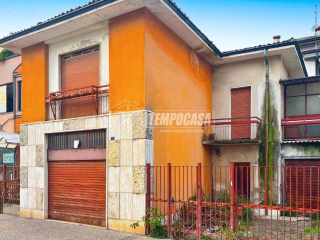 Casa indipendente in vendita a Paullo MI