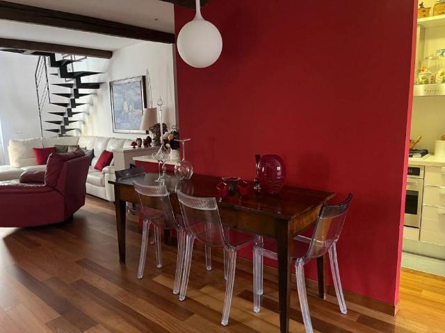 Casa indipendente in vendita a Pavia PV