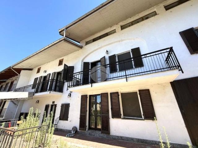 Casa indipendente in vendita a Pavone Canavese TO