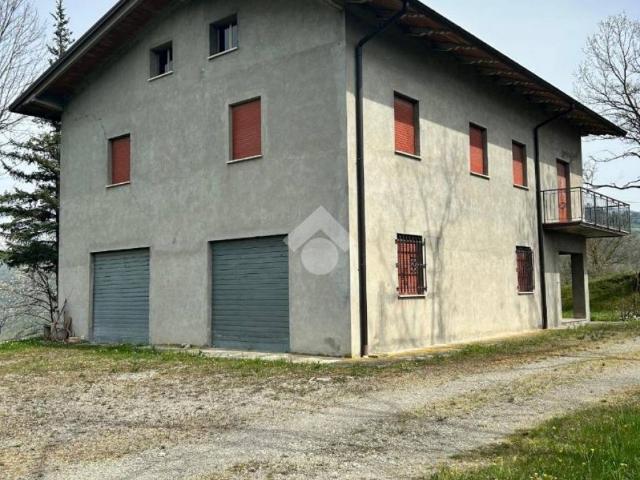Casa indipendente in vendita a Pavullo nel Frignano MO