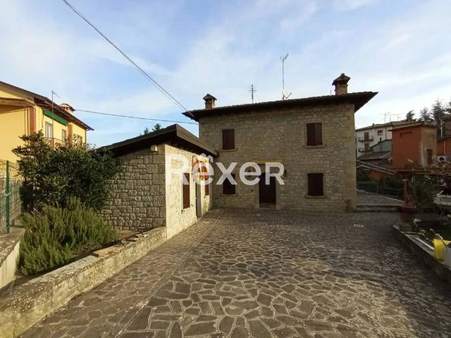 Casa indipendente in vendita a Pavullo nel Frignano MO