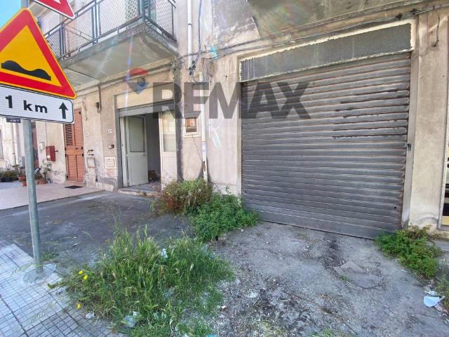 Casa indipendente in vendita a Pace del Mela ME