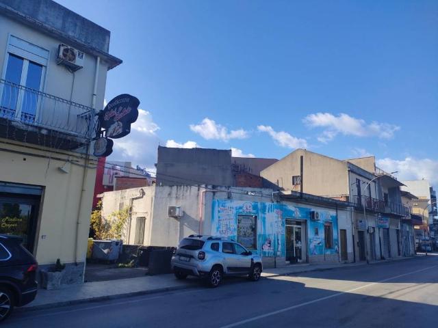 Casa indipendente in vendita a Pace del Mela ME