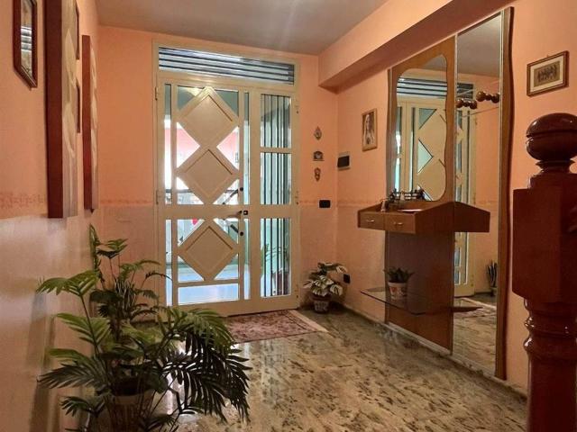 Casa indipendente in vendita a Pachino SR