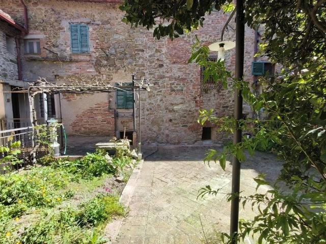 Casa indipendente in vendita a Paciano PG