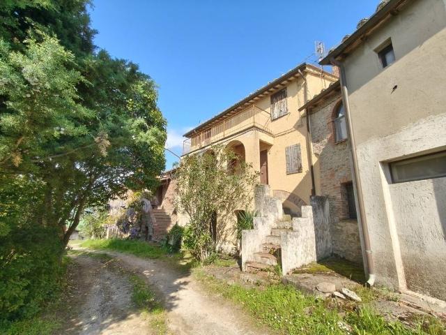 Casa indipendente in vendita a Paciano PG