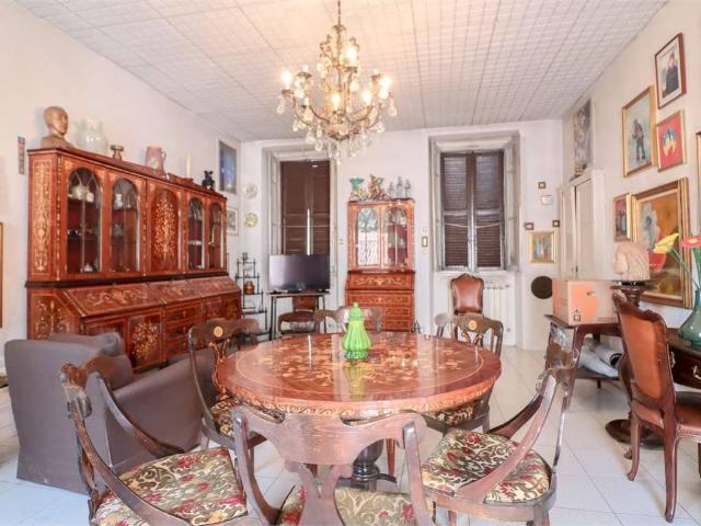 Casa indipendente in vendita a Paderno Dugnano MI