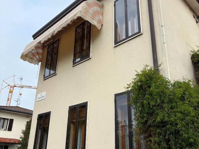 Casa indipendente in vendita a Padova PD