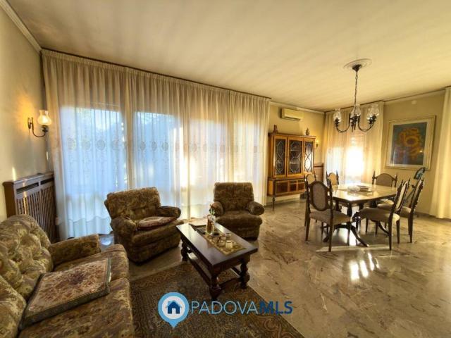 Casa indipendente in vendita a Padova PD