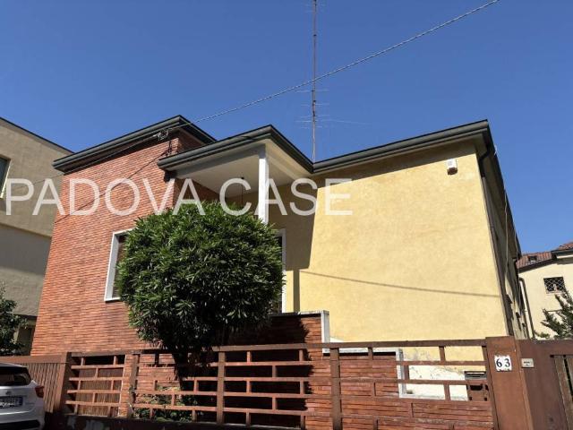 Casa indipendente in vendita a Padova PD