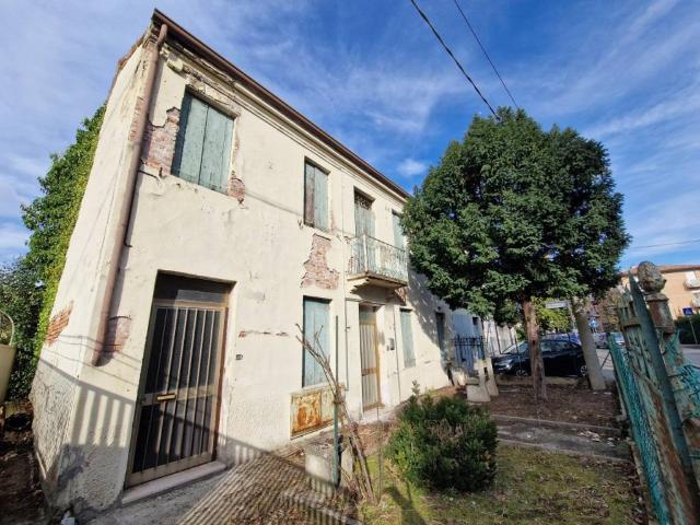 Casa indipendente in vendita a Padova PD