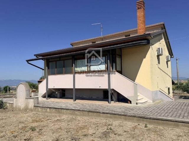 Casa indipendente in vendita a Paduli BN