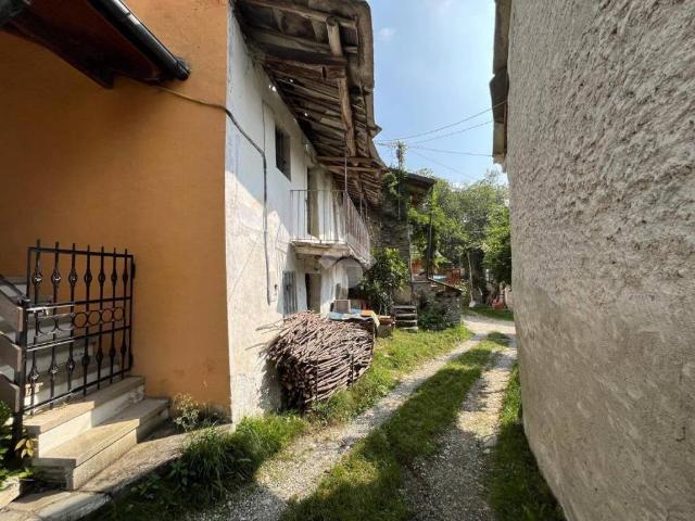 Casa indipendente in vendita a Paesana CN