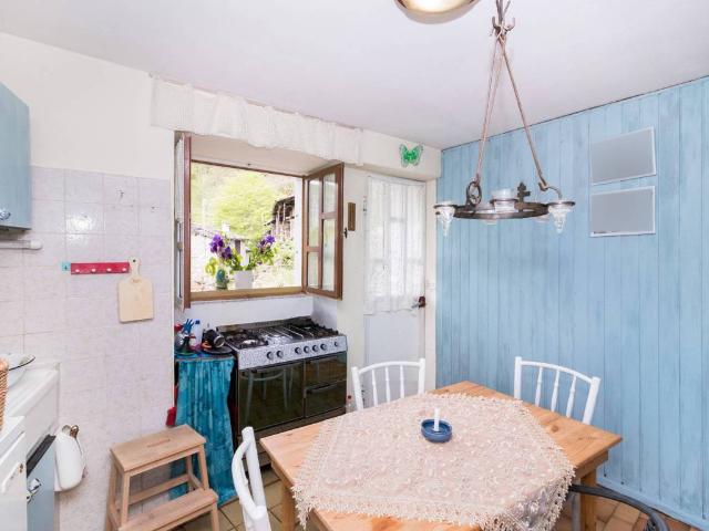Casa indipendente in vendita a Paesana CN