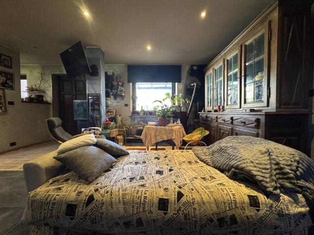 Casa indipendente in vendita a Paesana CN