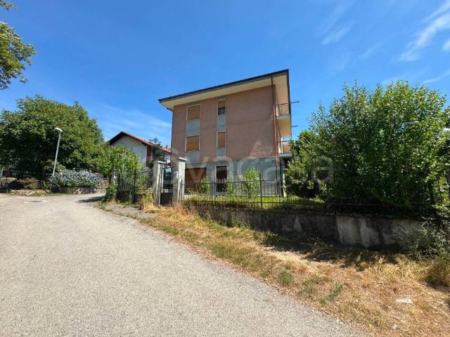 Casa indipendente in vendita a Paesana strada Vecchia Roè, 6