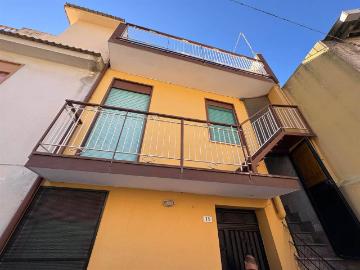 Casa indipendente in vendita a Pagliara ME