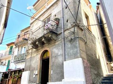 Casa indipendente in vendita a Pagliara ME