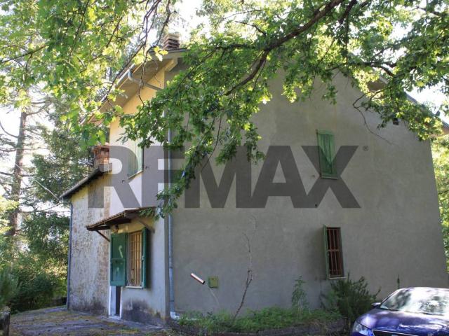 Casa indipendente in vendita a Palanzano PR