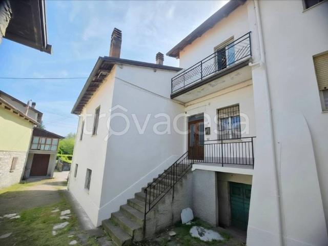 Casa indipendente in vendita a Palanzano strada Valcieca, 38