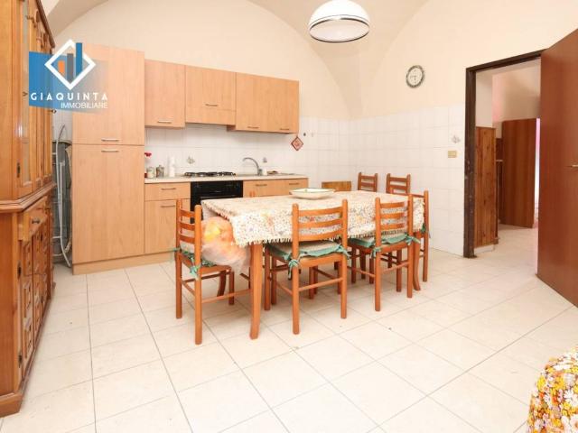 Casa indipendente in vendita a Palagonia CT