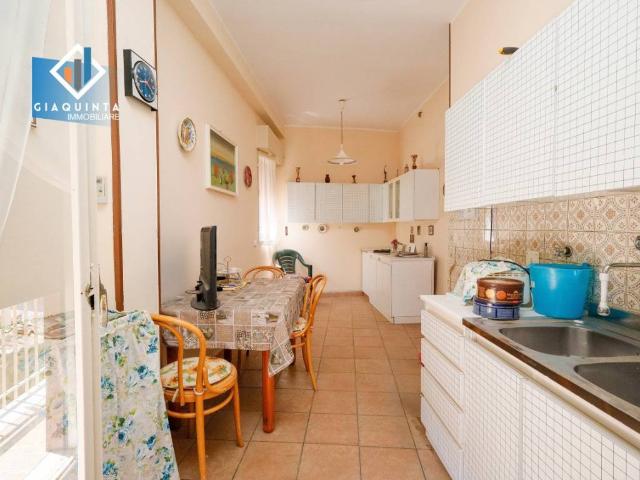 Casa indipendente in vendita a Palagonia CT