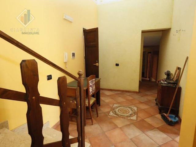 Casa indipendente in vendita a Palagonia CT