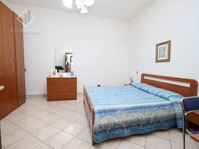 Casa indipendente in vendita a Palagonia CT