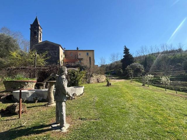 Casa indipendente in vendita a Palaia PI