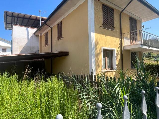 Casa indipendente in vendita a Palaia PI