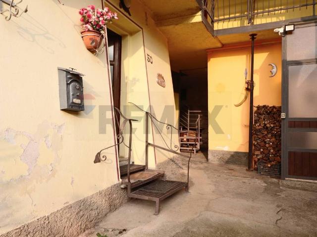 Casa indipendente in vendita a Palazzago BG