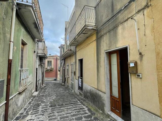 Casa indipendente in vendita a Palazzolo Acreide SR