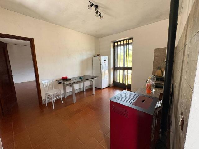 Casa indipendente in vendita a Palazzolo Vercellese VC