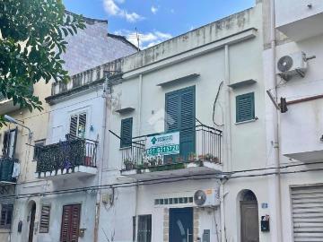 Casa indipendente in vendita a Palermo
