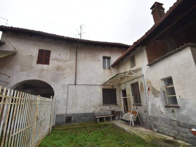 Casa indipendente in vendita a Palestro PV