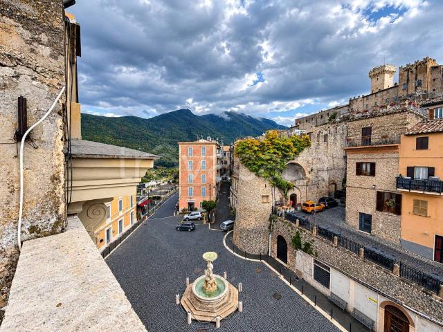 Casa indipendente in vendita a Palombara Sabina