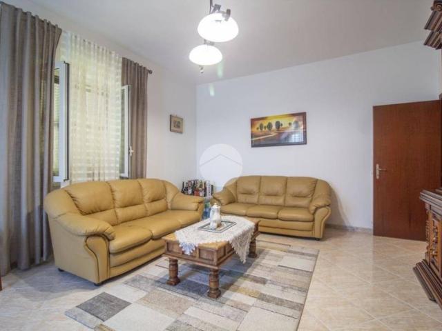 Casa indipendente in vendita a Palombara Sabina RM
