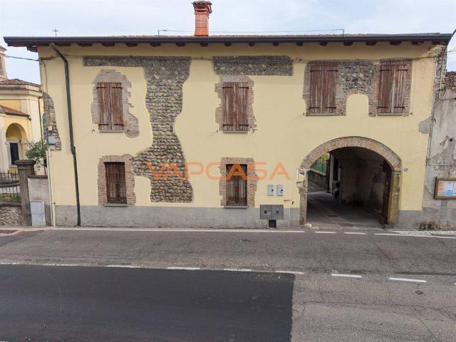 Casa indipendente in vendita a Palosco BG