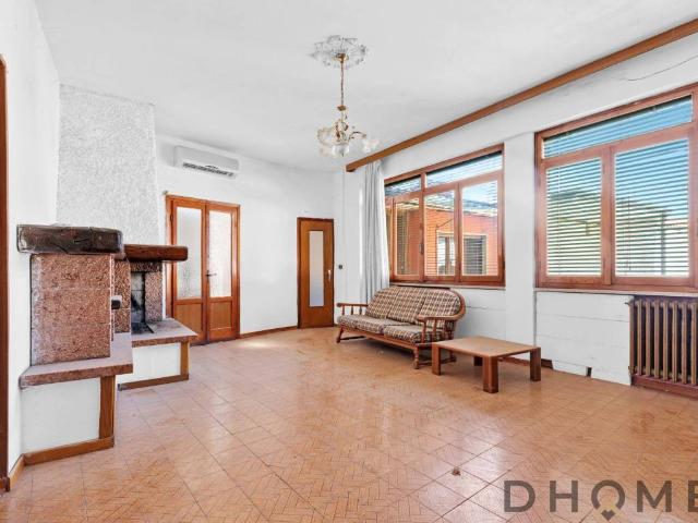 Casa indipendente in vendita a Palosco BG