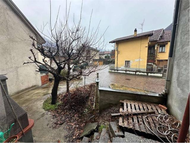 Casa indipendente in vendita a Pallanzeno VB