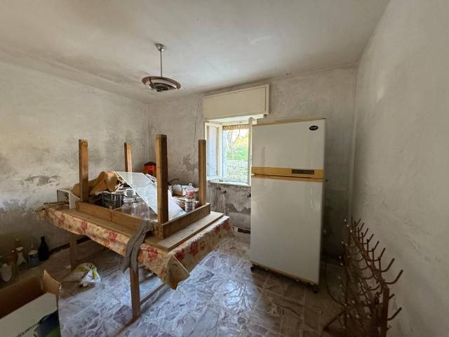 Casa indipendente in vendita a Pallare SV
